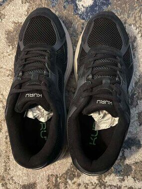 Womens Kuru Surge Medium Jet Black Shoes Size 10.5